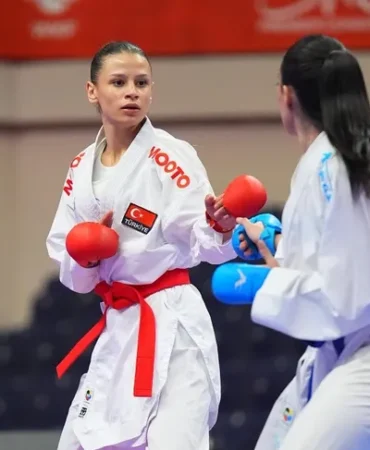 milli-sporcunun-emegi-altin-madalya-ile-taclandi-1769494966-66_large