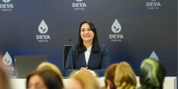 “Yanlış politikalar kadınları siyasetten uzaklaştırdı”