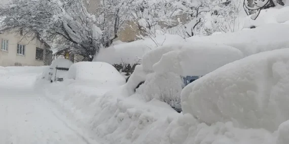 AFAD’dan Doğu ve Batı Karadeniz ile Doğu Anadolu’ya çığ uyarısı!