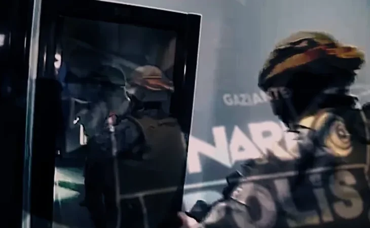 24-ilde-1-tonu-askin-uyusturucu-ele-gecirildi-1770617488-697_large