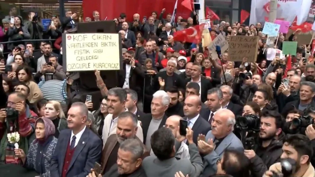 Geçerli görselin alternatif metni yok. Dosya adı: h-a-je-h-n-c-ws-a-a-e99n.webp