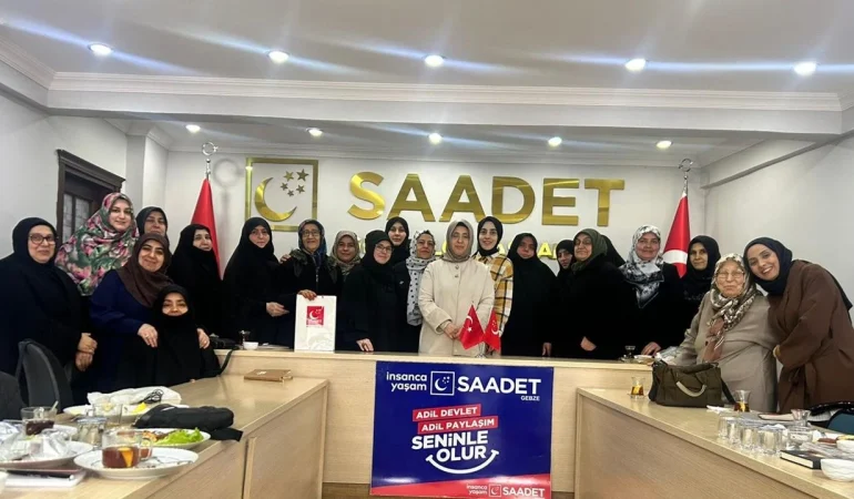 saadet-kadin-kollari-1280-960