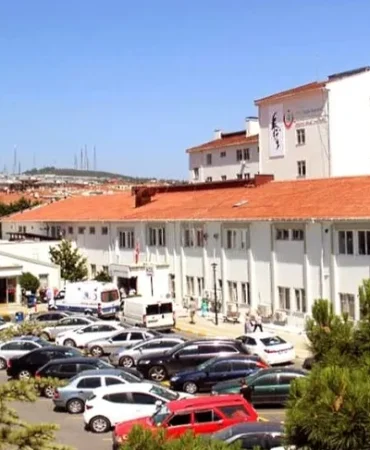 uskudar-devlet-te-rusvet-iddiasi-2-doktora-gozalti-1770711978-570_large