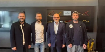 5299401d-1752-4cb3-8167-dced6600aa5a-860x645