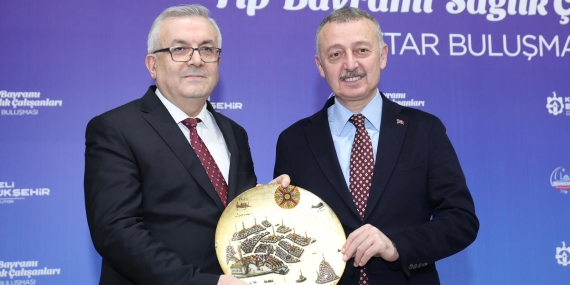 Başkan Büyükakın’dan sağlıkçılara teşekkür