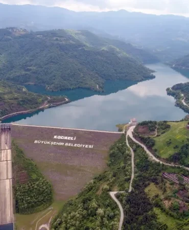 ENvqGSLWsAAw4ZU-eb2d169d-56213deb