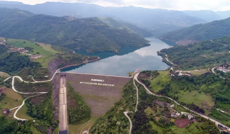 ENvqGSLWsAAw4ZU-eb2d169d-56213deb