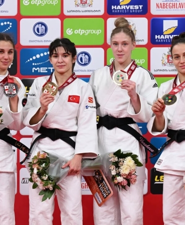 Kocaeli'nin altın kızı, Tuğçe Beder şampiyon! (4)