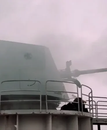 altinci-milli-deniz-topu-da-deniz-kuvvetleri-ne-teslim-edildi-1774616863-503_large