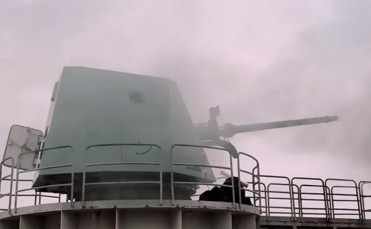 Altıncı milli deniz topu da Deniz Kuvvetleri’ne teslim edildi