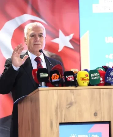 bozbey-den-2026-ulasim-vizyonu-bursa-da-birileri-konusur-biz-is-yapariz-1769607740-773_large