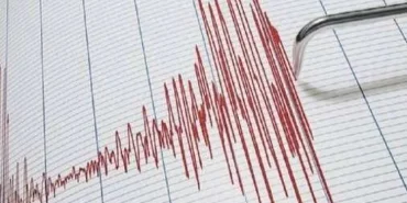 ege-denizi-nde-4-5-siddetli-deprem-1639810582-294_large