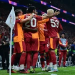 galatasaray-dan-tarihi-zafer-liverpool-u-1-0-yenerek-sampiyonlar-da-ilk-3-puani-aldi-1759294079-100_large