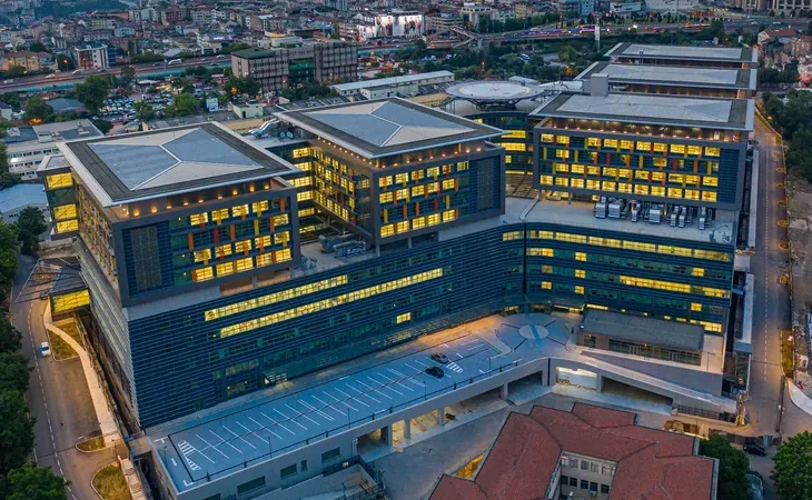 hastanede-recete-cetesi-ne-25-gozalti-1773130630-647_large