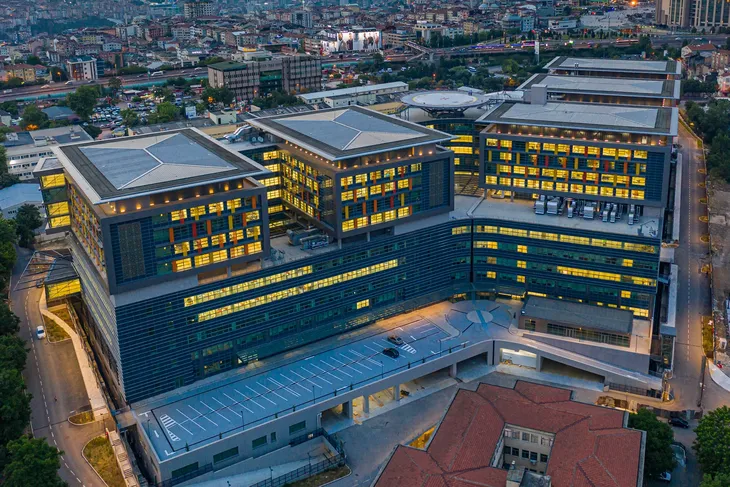 hastanede-recete-cetesi-ne-25-gozalti-1773130630-647_large