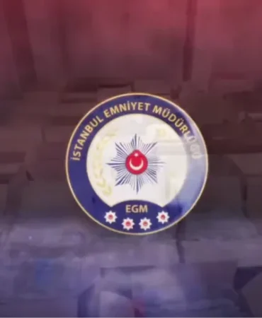 istanbul-kucukcekmece-de-527-kilo-skunk-ele-gecirildi-1773565291-30_large