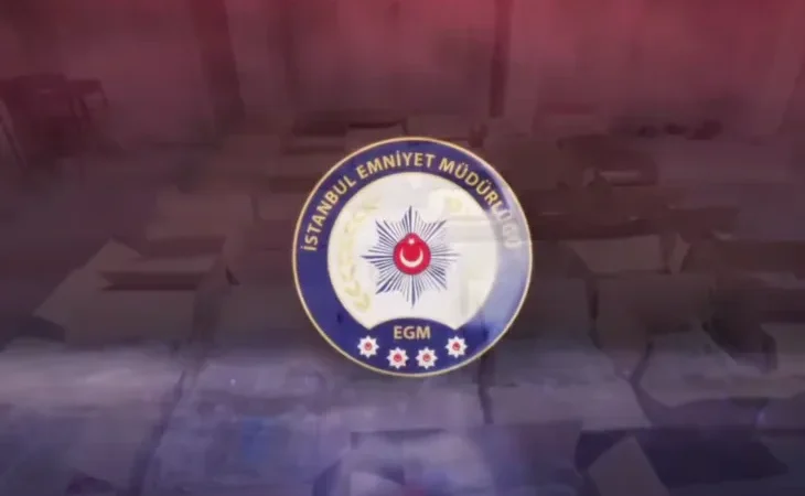 istanbul-kucukcekmece-de-527-kilo-skunk-ele-gecirildi-1773565291-30_large