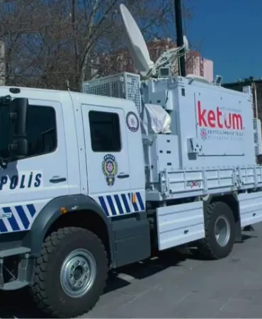 kirklareli-emniyeti-ne-yerli-kriptolu-telsiz-sistemi-kuruldu-1773242830-429_large