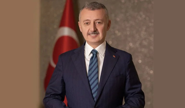 kocaeli-buyuksehir-belediye-baskani-tahir-buyukakin-1280-960-3