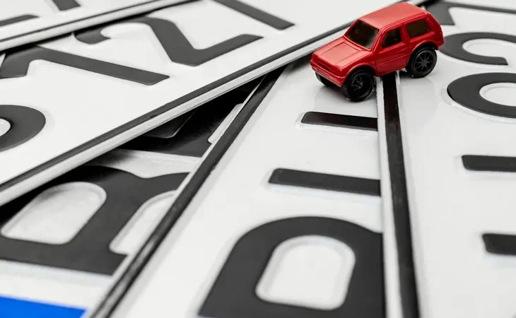 o-zorunluluk-kalkti-kayip-plaka-yenilemede-yeni-donem-1733309300-608_large