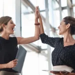 turkiye-de-kadinlar-yuzde-50-olamadi-kadinlar-erkeklerden-daha-5-3-yil-daha-uzun-yasiyor-1741249424-587_large