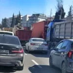 1000442089-e70cf4be-fd927861