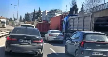 1000442089-e70cf4be-fd927861