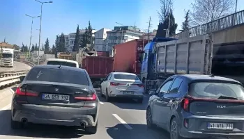 1000442089-e70cf4be-fd927861