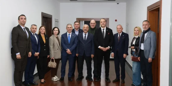 İYİ Parti Kocaeli heyetinden Gebze çıkarması