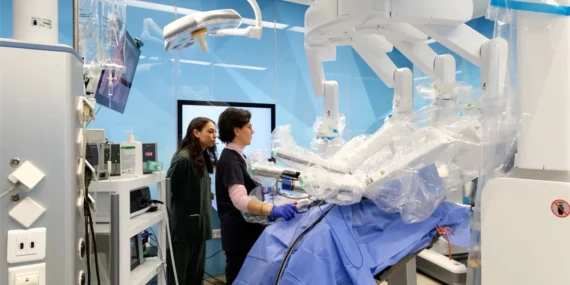  5G İLE ‘UZAKTAN ROBOTİK CERRAHİ UYGULAMASI’ GERÇEKLEŞTİRİLDİ 