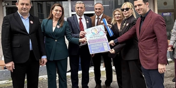 “Her birey özeldir” Kocaeli Darıca’da otizm farkındalık etkinliği