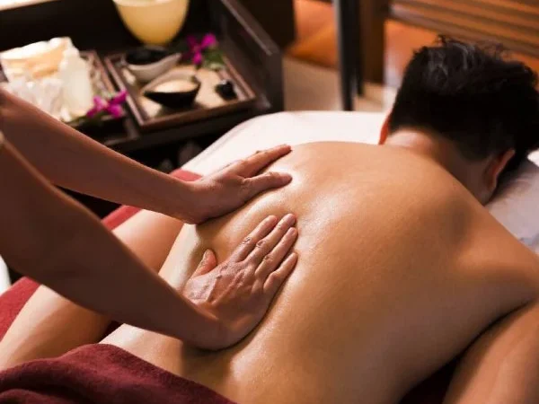 Thai_Masaj-600x540-e183f1b7-b8a53a17