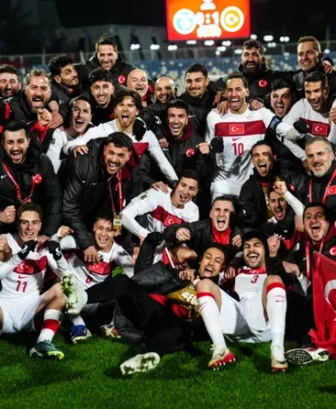 a-milliler-fifa-siralamasinda-yukseldi-son-9-yilin-en-iyi-derecesi-1775053062-185_large