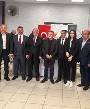 ahmet-oguz-basin-vakfi-yonetimine-girdi-142949-20260425