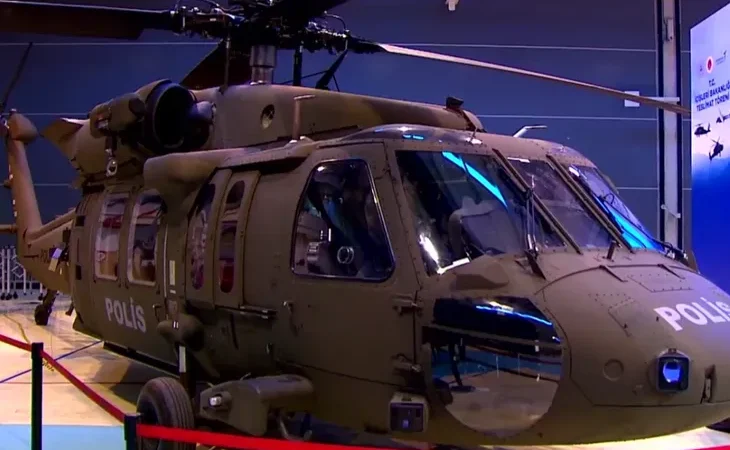 aksungur-atak-ve-t-70-helikopterleri-teslim-edildi-1776092345-691_large