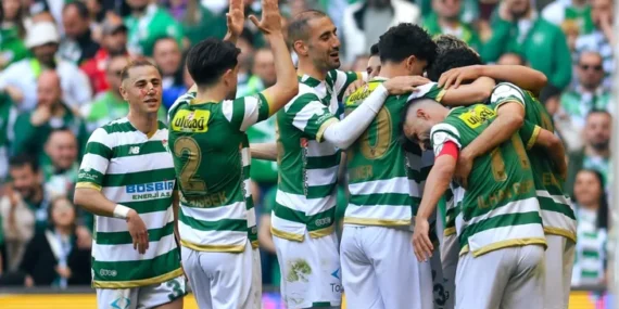Bursaspor 1. Lig’e yükseldi… Bursa’da 5 gollü zafer!