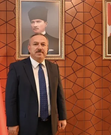 emniyette-ust-duzey-atama-yeni-genel-mudur-nevsehir-valisi-oldu-1777520893-288_large