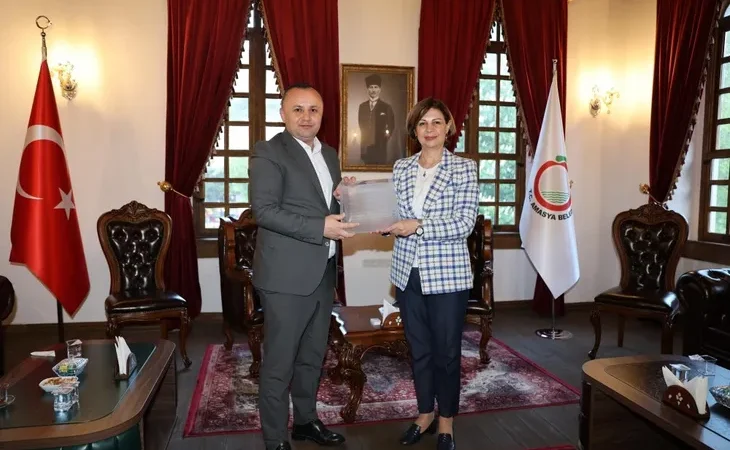 eskisehir-ve-amasya-arasinda-kultur-koprusu-kuruldu-1777527444-447_large