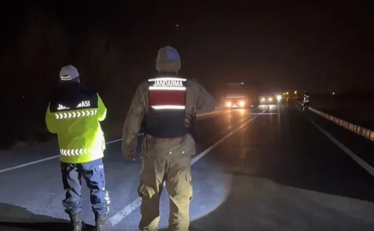 jandarmadan-uyusturucu-operasyonu-1775909084-289_large