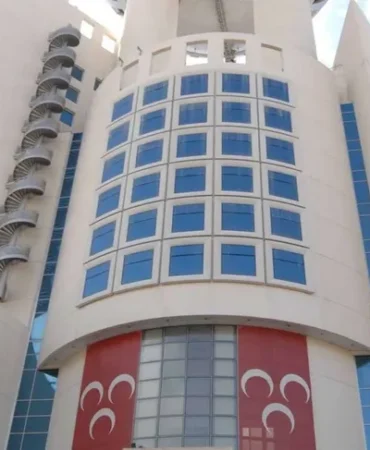 mhp-bolu-il-teskilati-feshedildi-yeni-il-baskani-atandi-1776759223-47_large