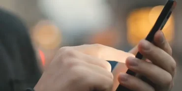 mobil-internet-kullanimi-artiyor-4-saat-4-dakika-cepte-ve-netteyiz-1744013991-843_large