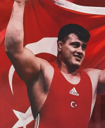 riza-kayaalp-tarihe-gecti-13-avrupa-sampiyonlugu-ile-rekorun-tek-sahibi-oldu-1776799071-659_large