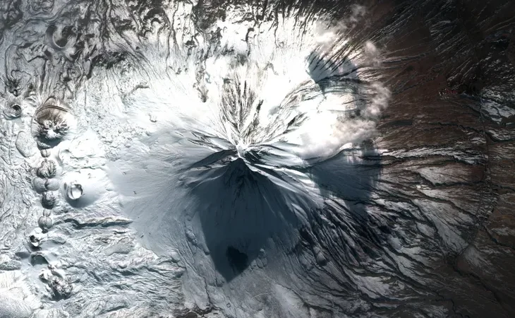 zirveden-uzaya-agri-dagi-na-gokyuzunden-selam-1776262681-812_large