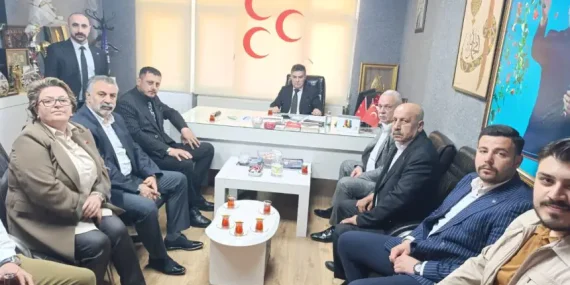 Ülkü Ocakları ve MHP Tek Yürek!
