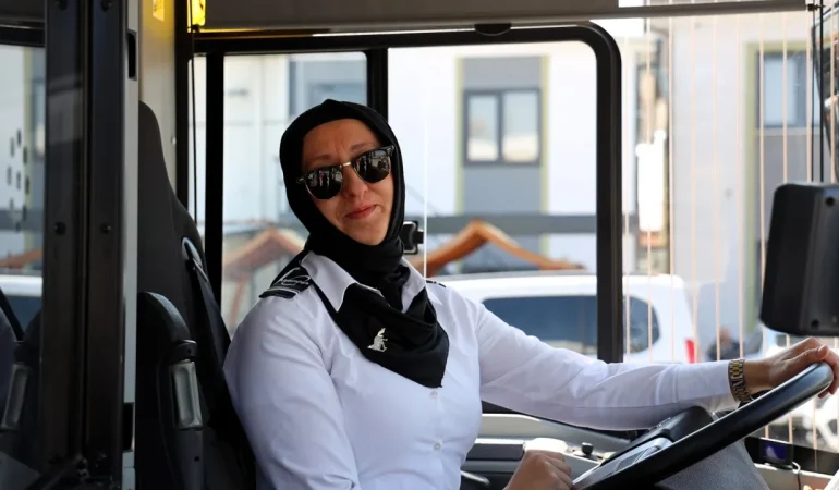 busra-sahin-3