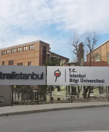 istanbul-bilgi-universitesi-nin-faaliyet-izni-kaldirildi-1779434319-309_large
