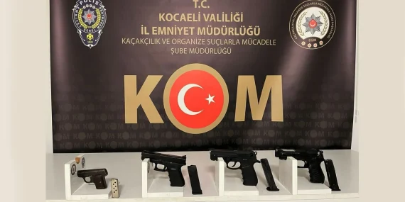 Silah kaçakçılığı suçundan 3 kişi yakalandı
