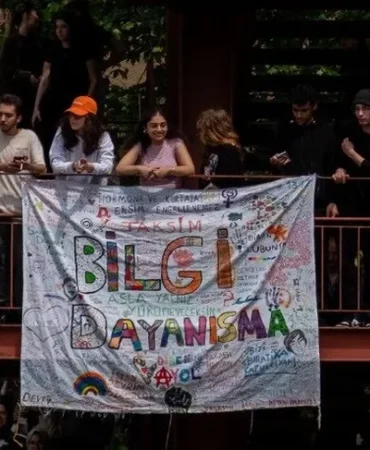 yok-istanbul-bilgi-universitesi-nde-egitim-kesintisiz-surecek-1779690102-865_large