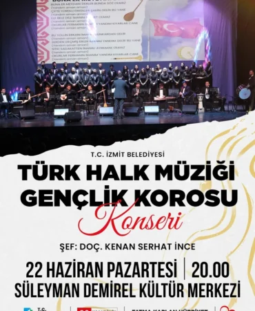 İzmit Belediyesi Türk Halk Müziği Gençlik Korosu sahneye çıkıyor