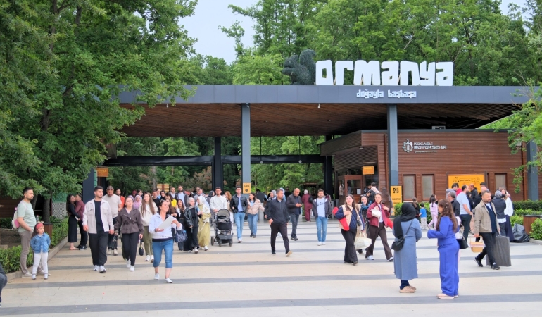 Ormanya, bayram tatilinde 215 bin kişiyi ağırladı (1)